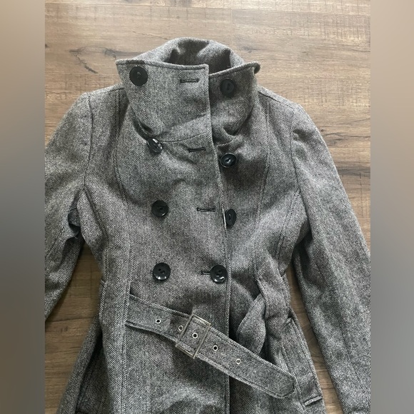 Guess Gray Herringbone Belted Trench Coat Women’s M Classic Fall Winter Jacket - Picture 5 of 6